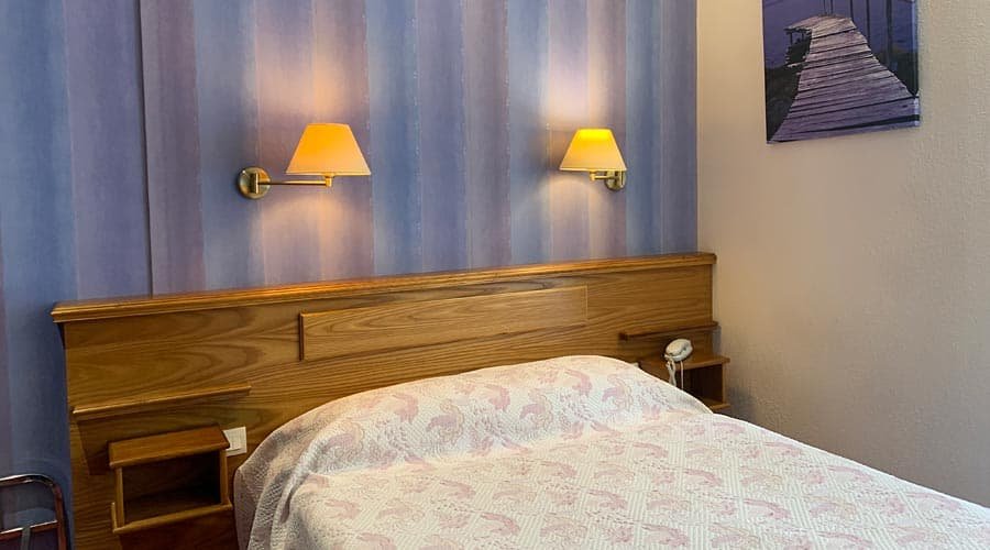 Budget room hotel lons foix